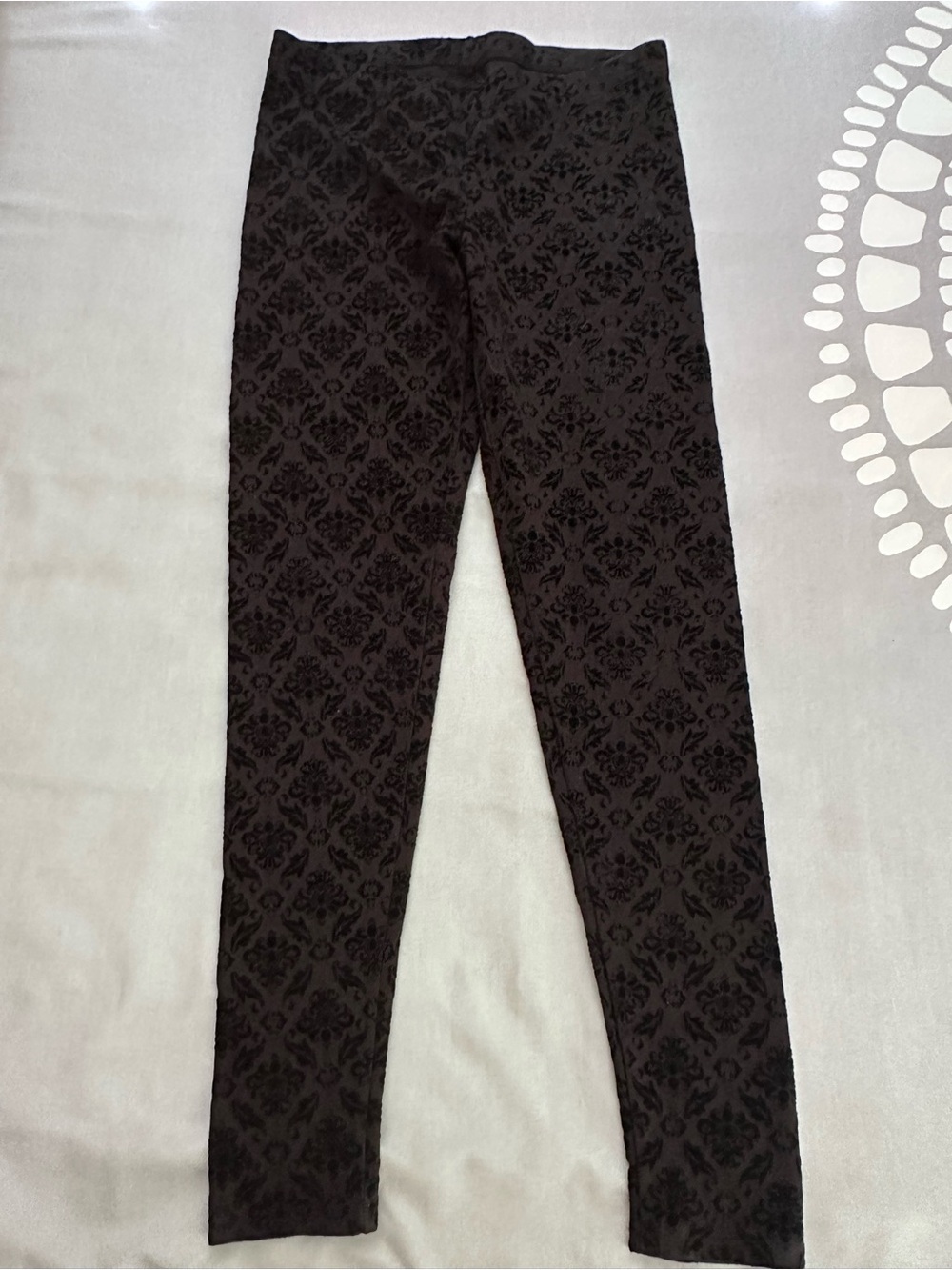 Velvet Vintage Design Black Leggings
